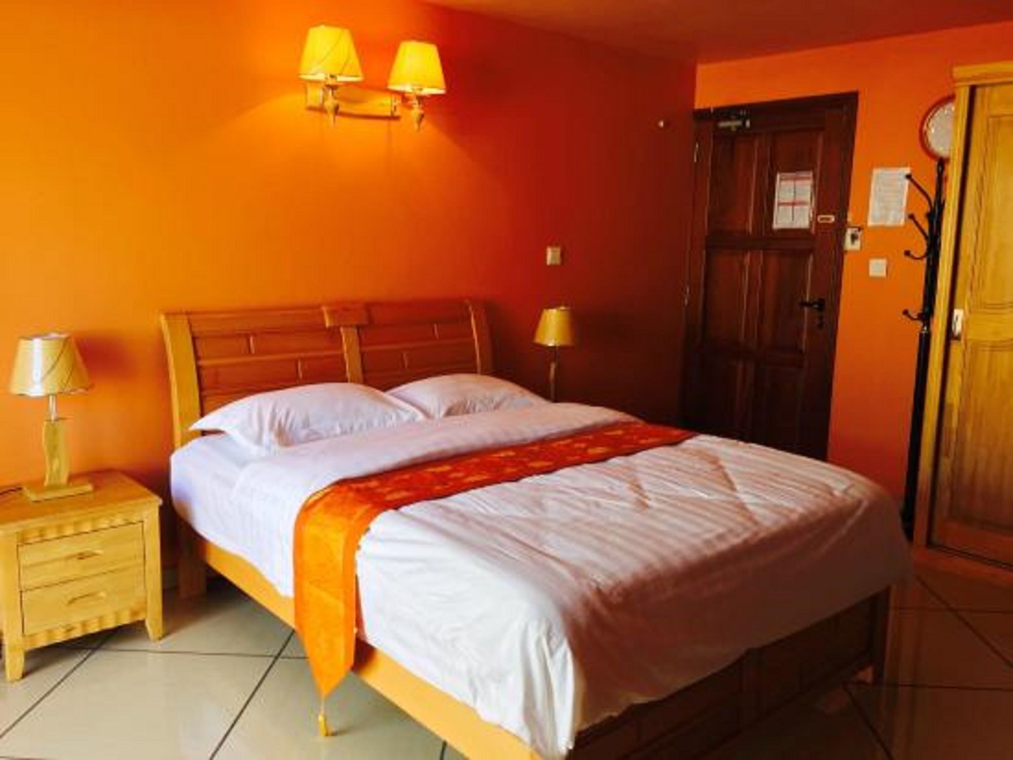 Residence Hoteliere Otroiza Cilaos Extérieur photo